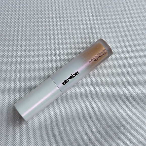 NWT MAC Strobe Beam Liquid Blush - Lightning - Picture 3 of 5